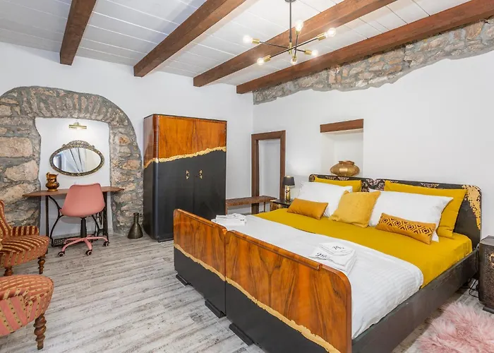2 Bedroom Cozy In * Malinska